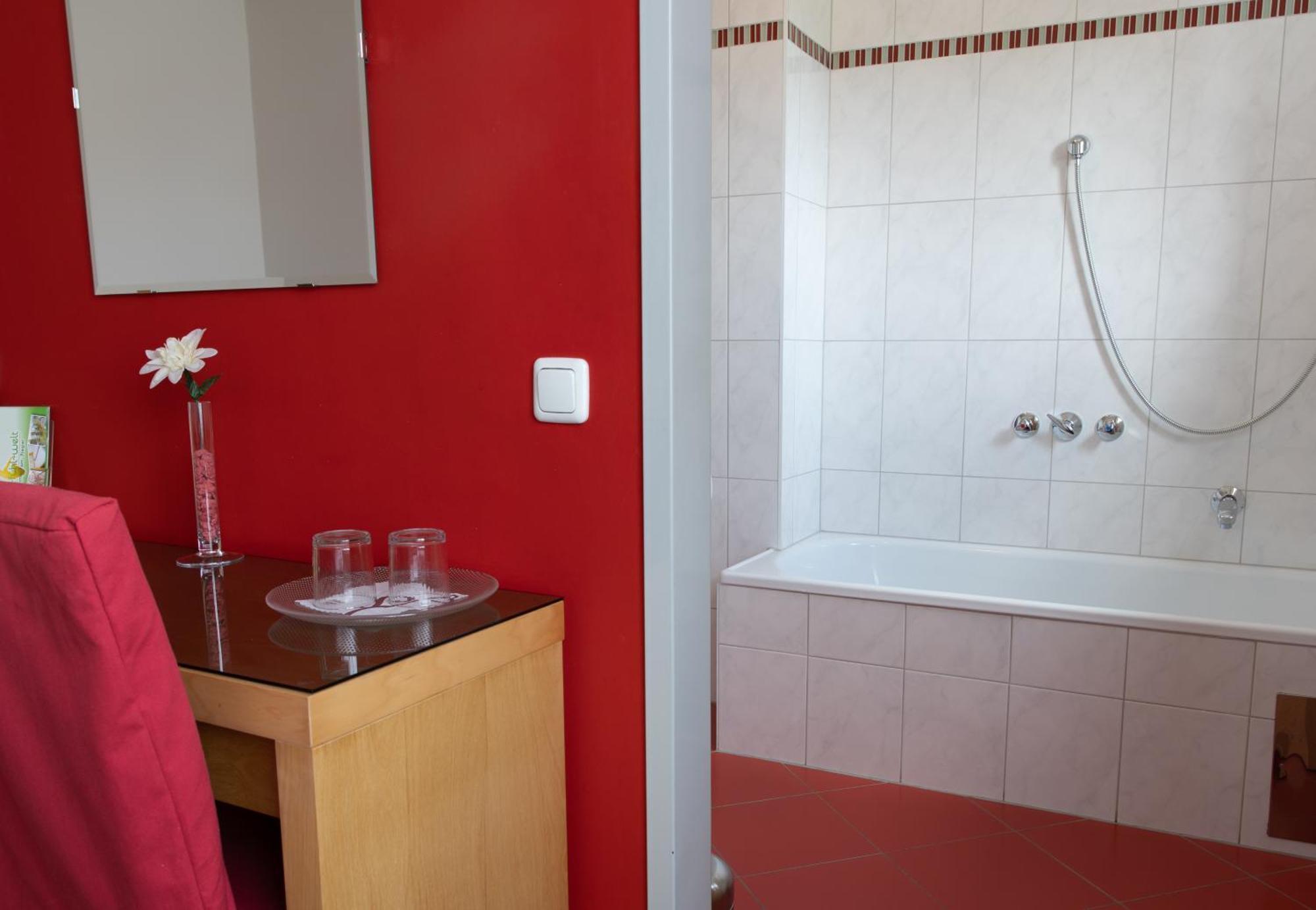 Wohlfuehlwelt Riegler Bed & Breakfast Allentsteig Bagian luar foto